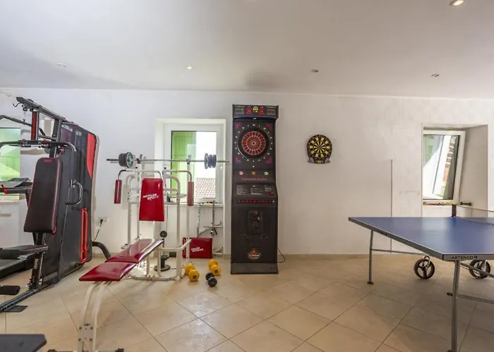 ヴィラ Marijana By Guide *